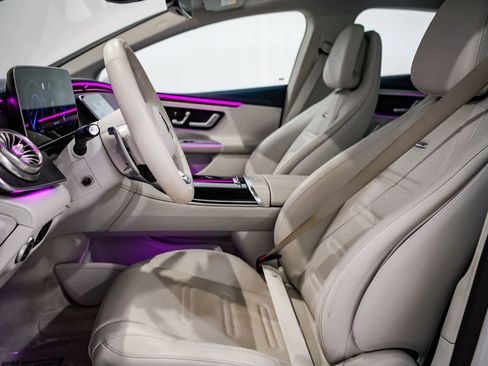 Certified 2023 Mercedes-Benz EQE AMG 4MATIC Sedan image 17