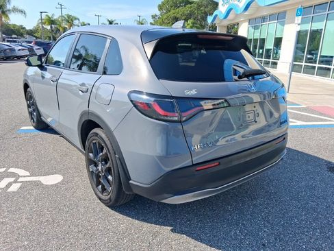 Used 2023 Honda HR-V Sport image 7