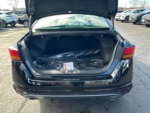 New 2026 Nissan Altima 2.5 SV w/ SV Premium Package image 16