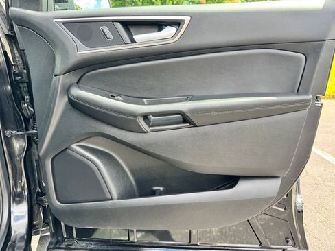 Certified 2020 Ford Edge SEL FWD image 26