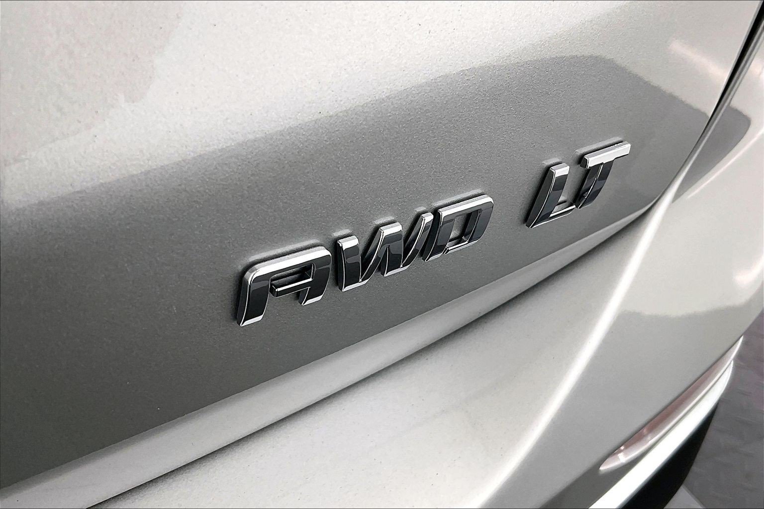 Used 2021 Chevrolet Equinox LT AWD/4WD image 6