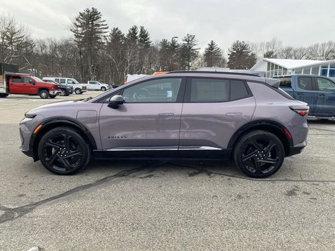 Used 2024 Chevrolet Equinox EV RS image 4