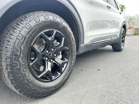 Certified 2022 Ford Explorer Timberline AWD/4WD image 12