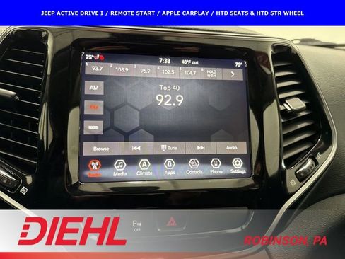 Used 2019 Jeep Cherokee Limited image 30