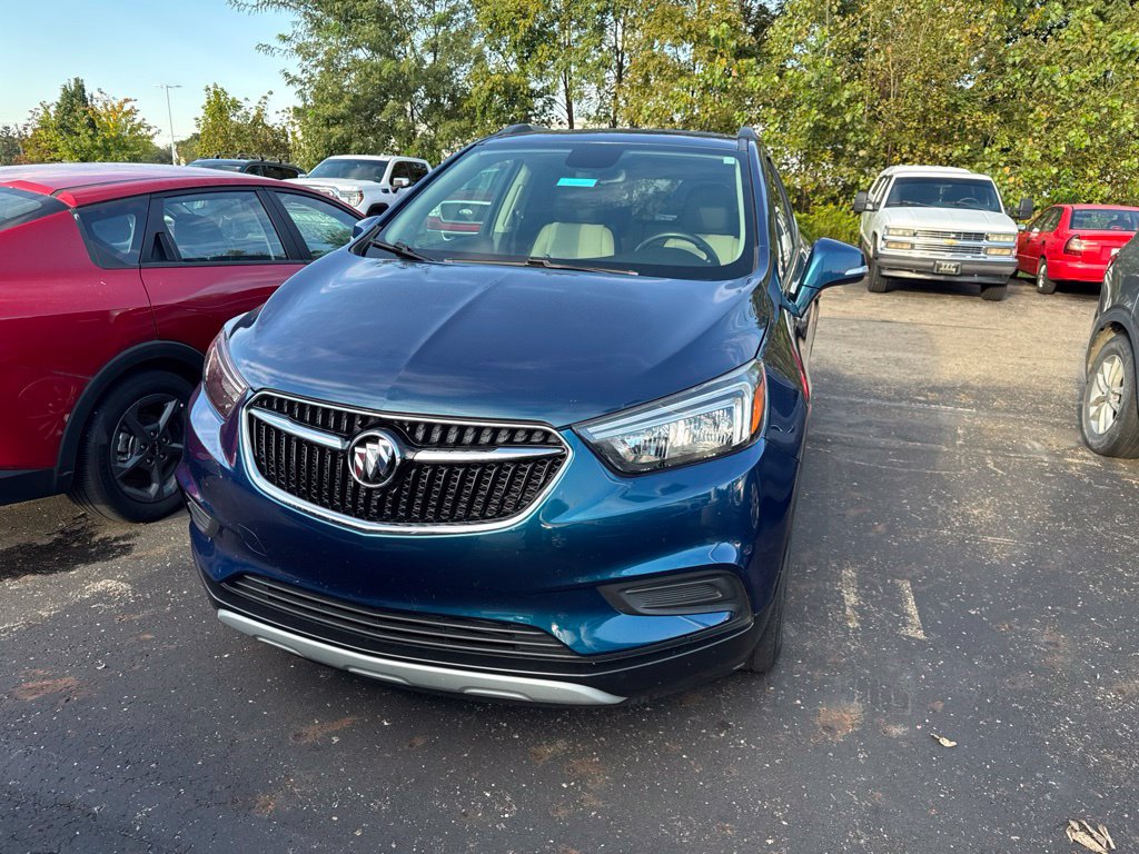 Used 2019 Buick Encore Preferred w/ Safety Package FWD image 2