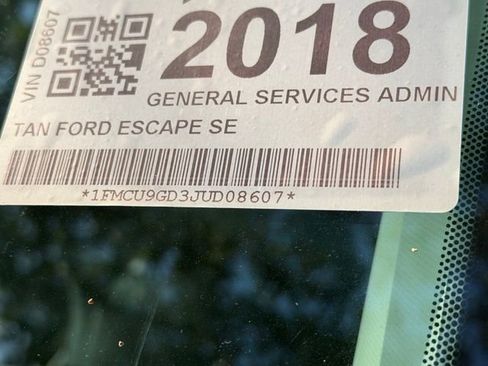 Used 2018 Ford Escape SE AWD/4WD image 5