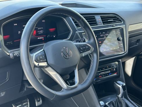 Used 2023 Volkswagen Tiguan SE R-Line FWD image 25