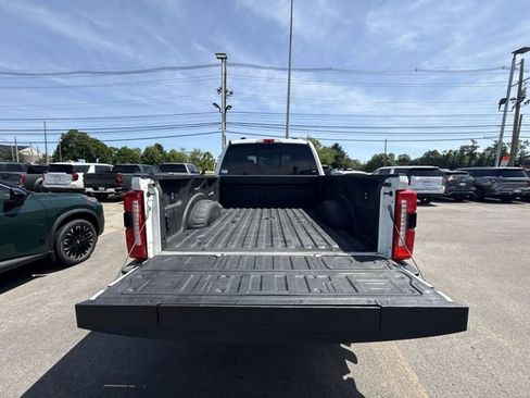 Used 2024 Ford F350 Lariat w/ Lariat Ultimate Package AWD/4WD image 23