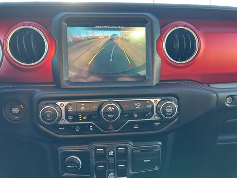 Certified 2021 Jeep Wrangler Unlimited Rubicon image 16