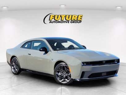 New 2025 Dodge Charger R/T w/ Sun & Sound Package