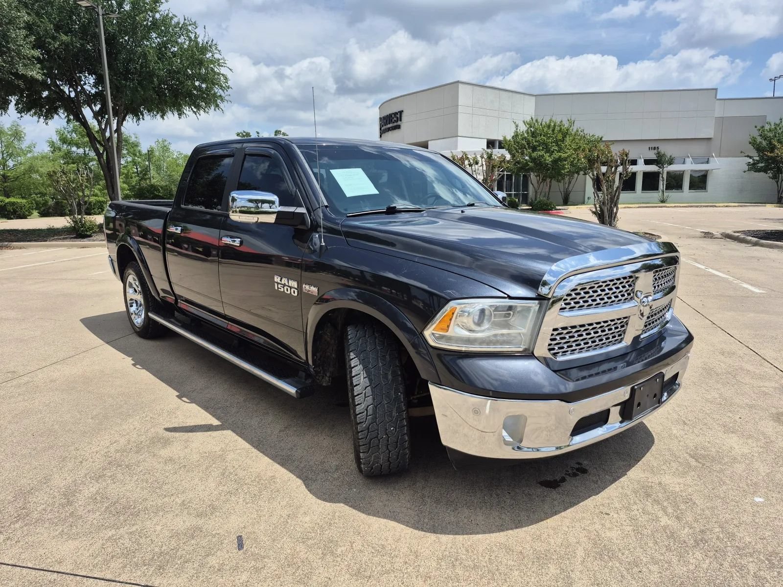 Used 2014 RAM 1500 Laramie RWD image 4