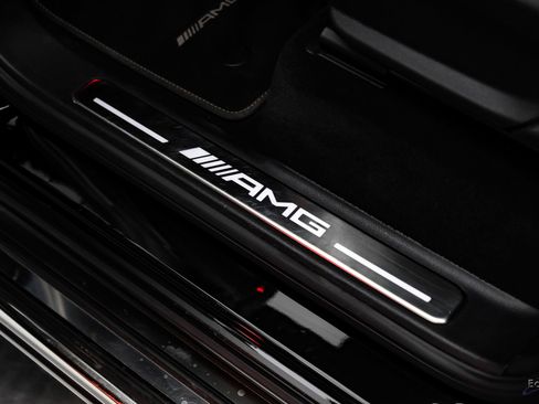 Used 2025 Mercedes-Benz G 63 AMG 4MATIC image 41