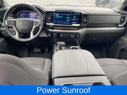 Certified 2024 Chevrolet Silverado 1500 RST w/ Convenience Package II AWD/4WD image 5