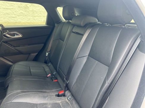 Used 2026 Land Rover Range Rover Velar Dynamic SE image 12
