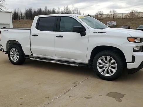 Certified 2022 Chevrolet Silverado 1500 Custom w/ LPO, Dark Essentials Package image 2