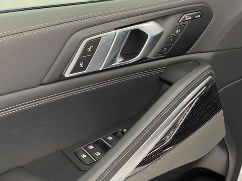 New 2026 BMW X6 xDrive40i w/ Executive Package image 22