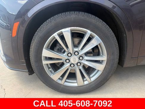 Used 2021 Cadillac XT6 Premium Luxury FWD image 7