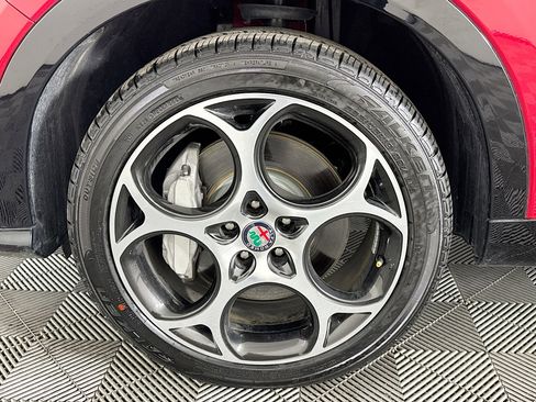 Used 2024 Alfa Romeo Tonale Ti w/ Active Assist Package image 37