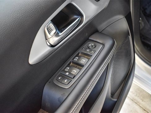 New 2026 Chrysler Pacifica Limited w/ S Appearance Package image 20