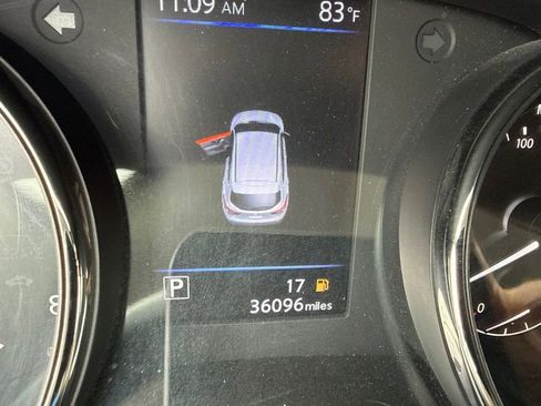Used 2019 Nissan Rogue Sport SL w/ Premium Package FWD image 7