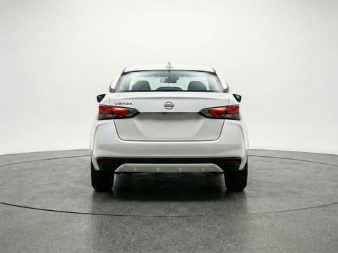 Used 2025 Nissan Versa SV FWD image 7