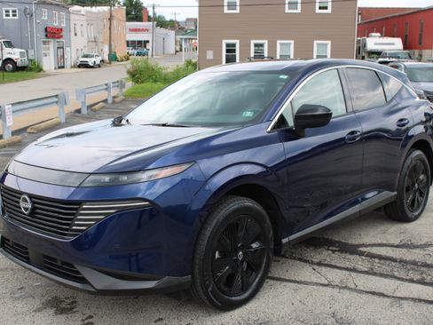Certified 2025 Nissan Murano SV AWD/4WD image 1