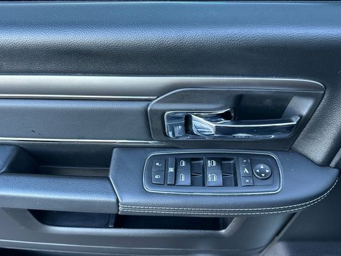 Used 2018 RAM 2500 Laramie w/ Sport Appearance Group image 11