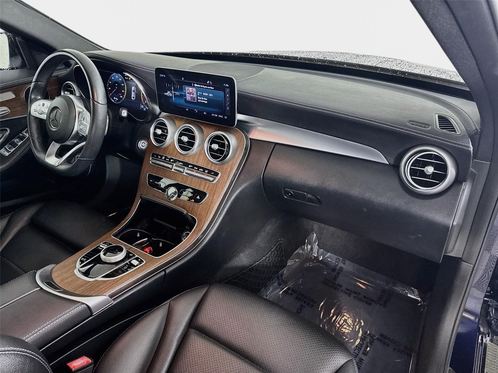 Used 2020 Mercedes-Benz C 300 Sedan image 29