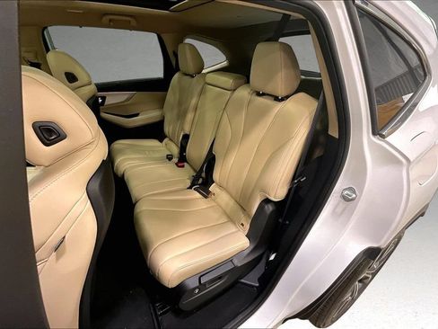 Used 2023 Acura MDX SH-AWD w/ Technology Package image 23