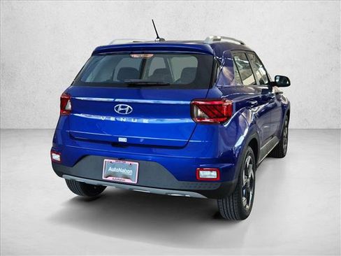 New 2026 Hyundai Venue SEL image 2