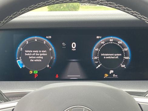 New 2025 Volkswagen Tiguan S FWD image 26