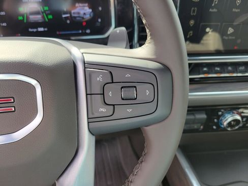 New 2026 GMC Sierra 1500 SLT w/ SLT Premium Plus Package image 17