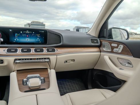 Used 2026 Mercedes-Benz GLE 350 4MATIC image 23