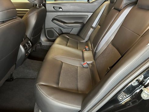 Used 2023 Nissan Altima 2.5 SL image 21