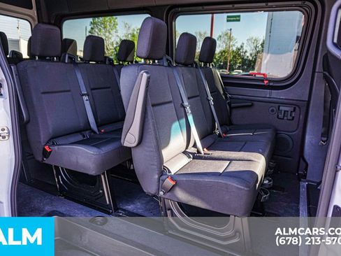 Used 2024 Mercedes-Benz Sprinter 2500 image 36