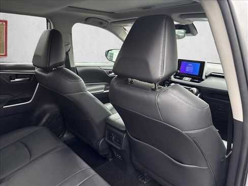 Certified 2025 Toyota RAV4 XLE Premium FWD image 22