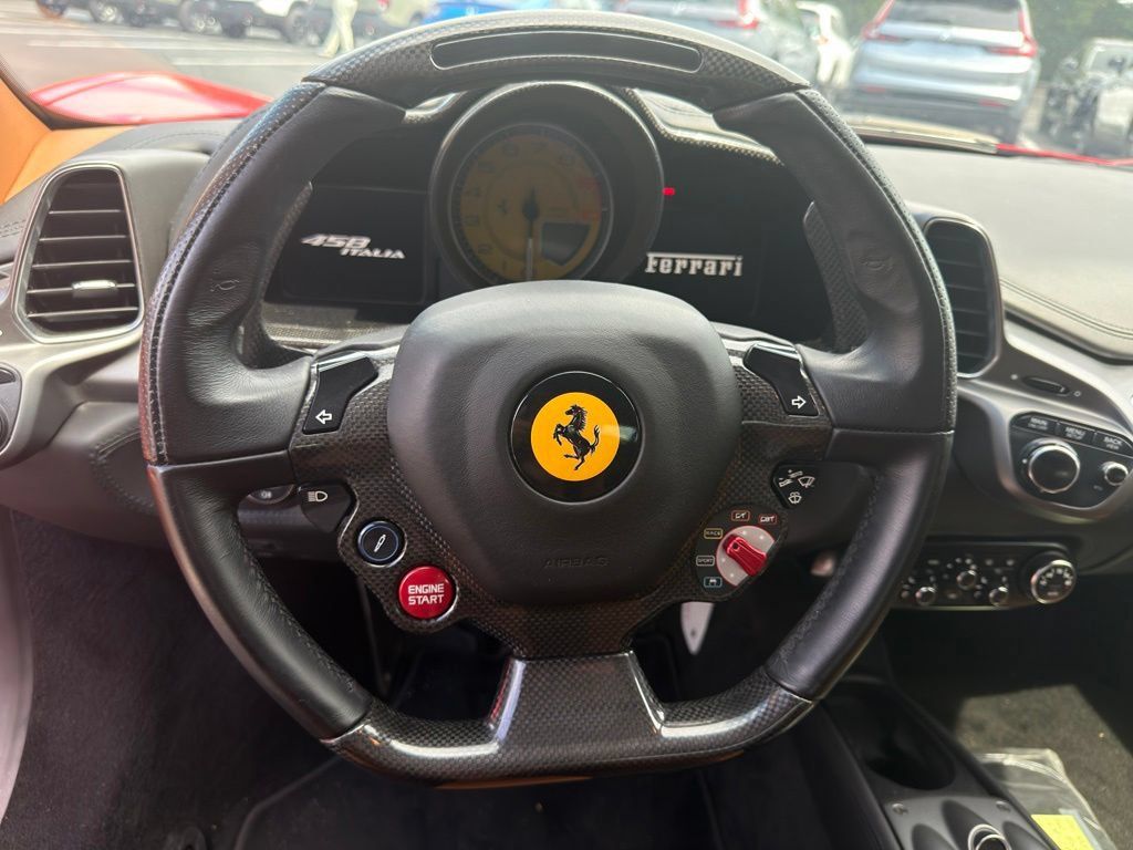 Used 2011 Ferrari 458 Italia Coupe RWD image 20