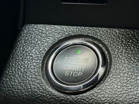 Used 2015 Ford F150 Lariat AWD/4WD image 36