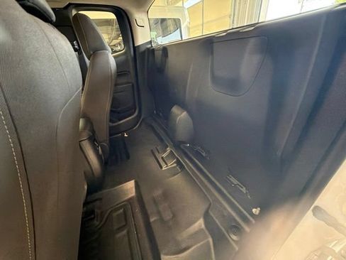 Used 2022 Chevrolet Colorado LT w/ Fleet Safety Package RWD image 19