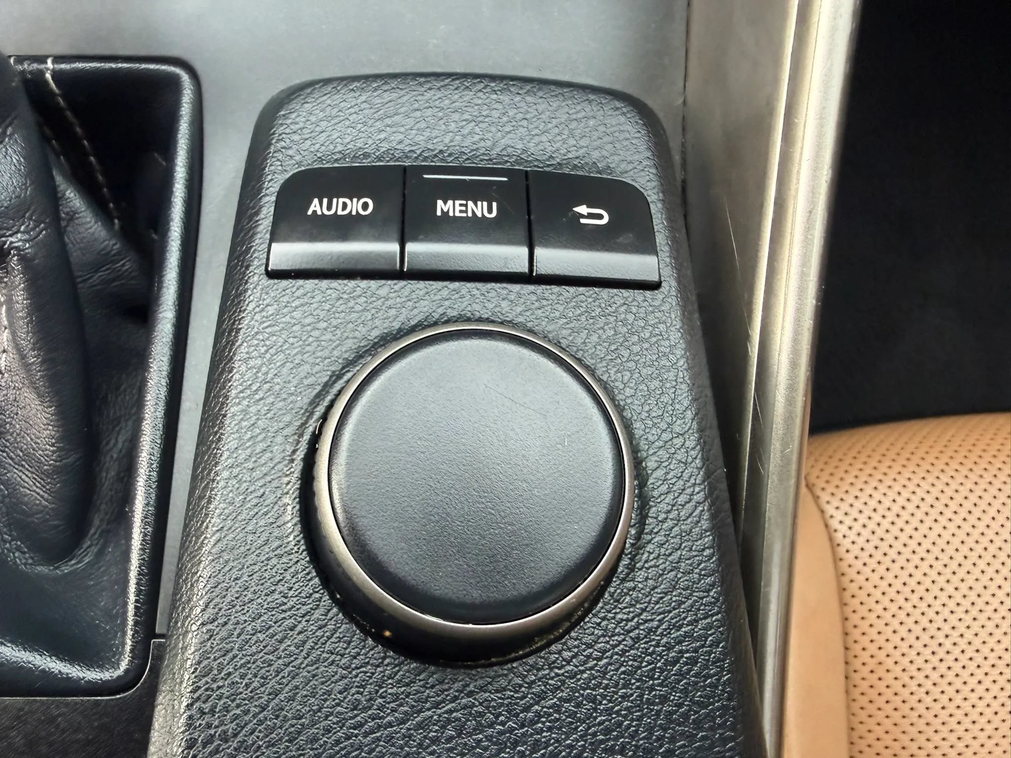 Used 2015 Lexus IS 250 RWD image 39