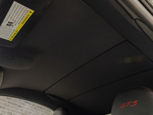 Used 2019 Porsche 911 Carrera 4 GTS image 61