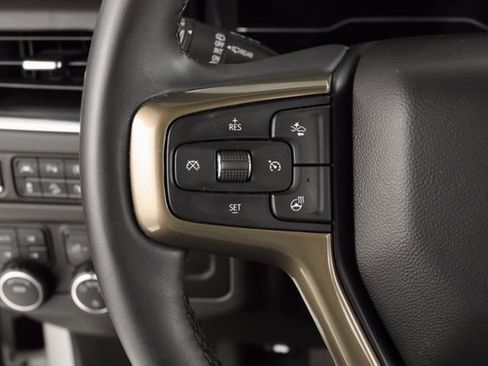 Used 2023 Chevrolet Tahoe High Country w/ LPO, Illumination Package AWD/4WD image 10