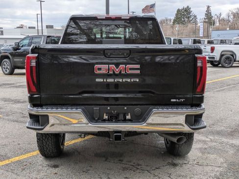 New 2026 GMC Sierra 2500 SLT w/ SLT Premium Package AWD/4WD image 6