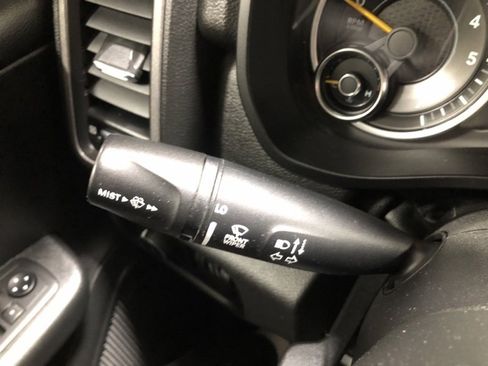 Used 2019 RAM 1500 Tradesman image 21