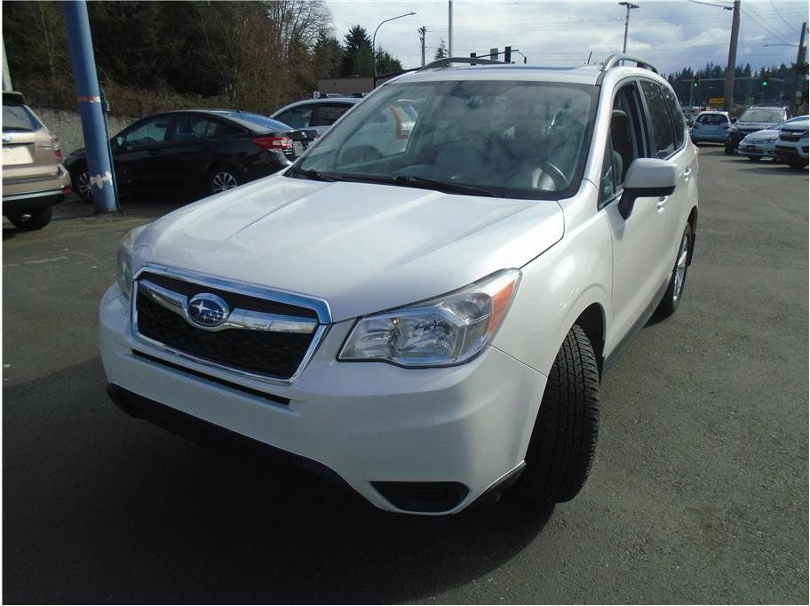 Used 2015 Subaru Forester 2.5i Premium w/ All-Weather Package AWD/4WD image 1