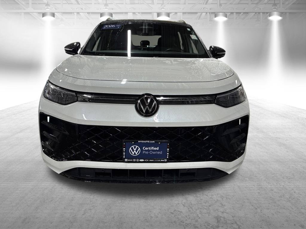 Used 2026 Volkswagen Tiguan SE R-Line w/ Tiguan Adventure Package AWD/4WD image 10
