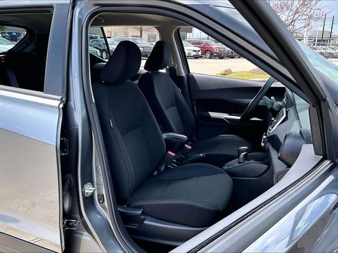 Used 2025 Nissan Kicks Play S image 16