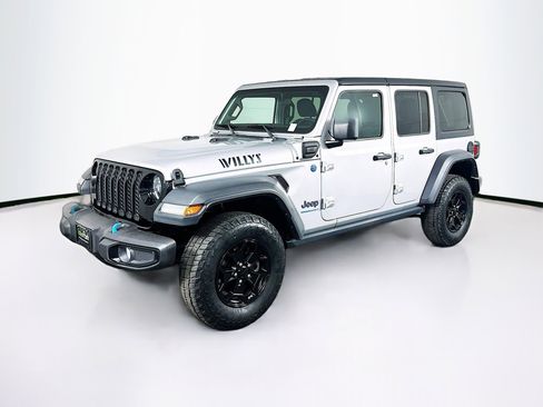 Used 2023 Jeep Wrangler Unlimited w/ Cold Weather Group image 3