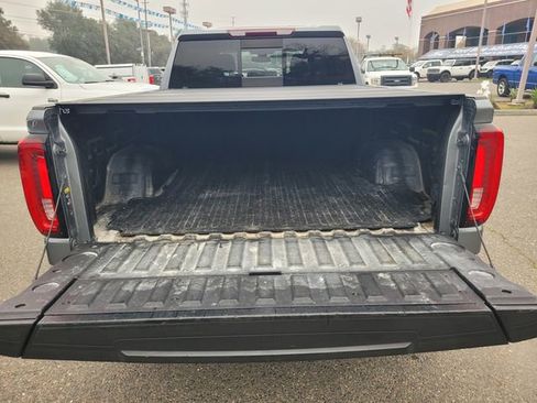 Used 2019 GMC Sierra 1500 SLT w/ SLT Premium Plus Package image 8