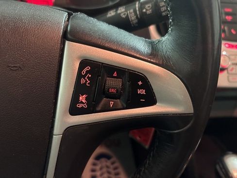 Used 2015 GMC Terrain SLE image 26